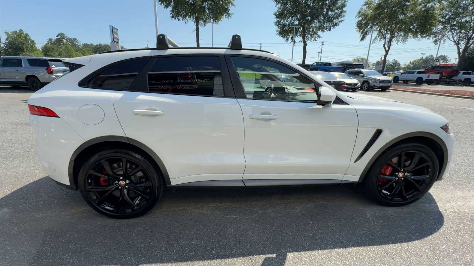2020 Jaguar F-PACE SVR
