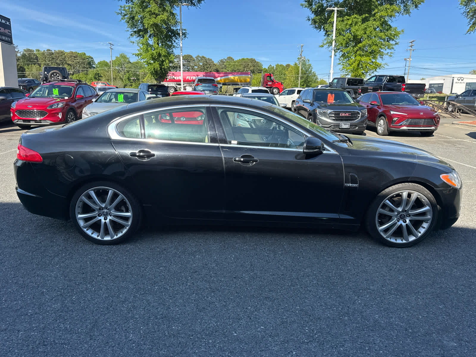 2010 Jaguar XF Portfolio