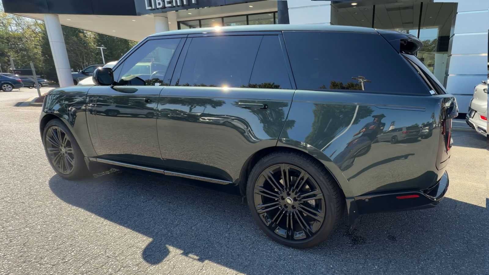 2024 Land Rover Range Rover SE