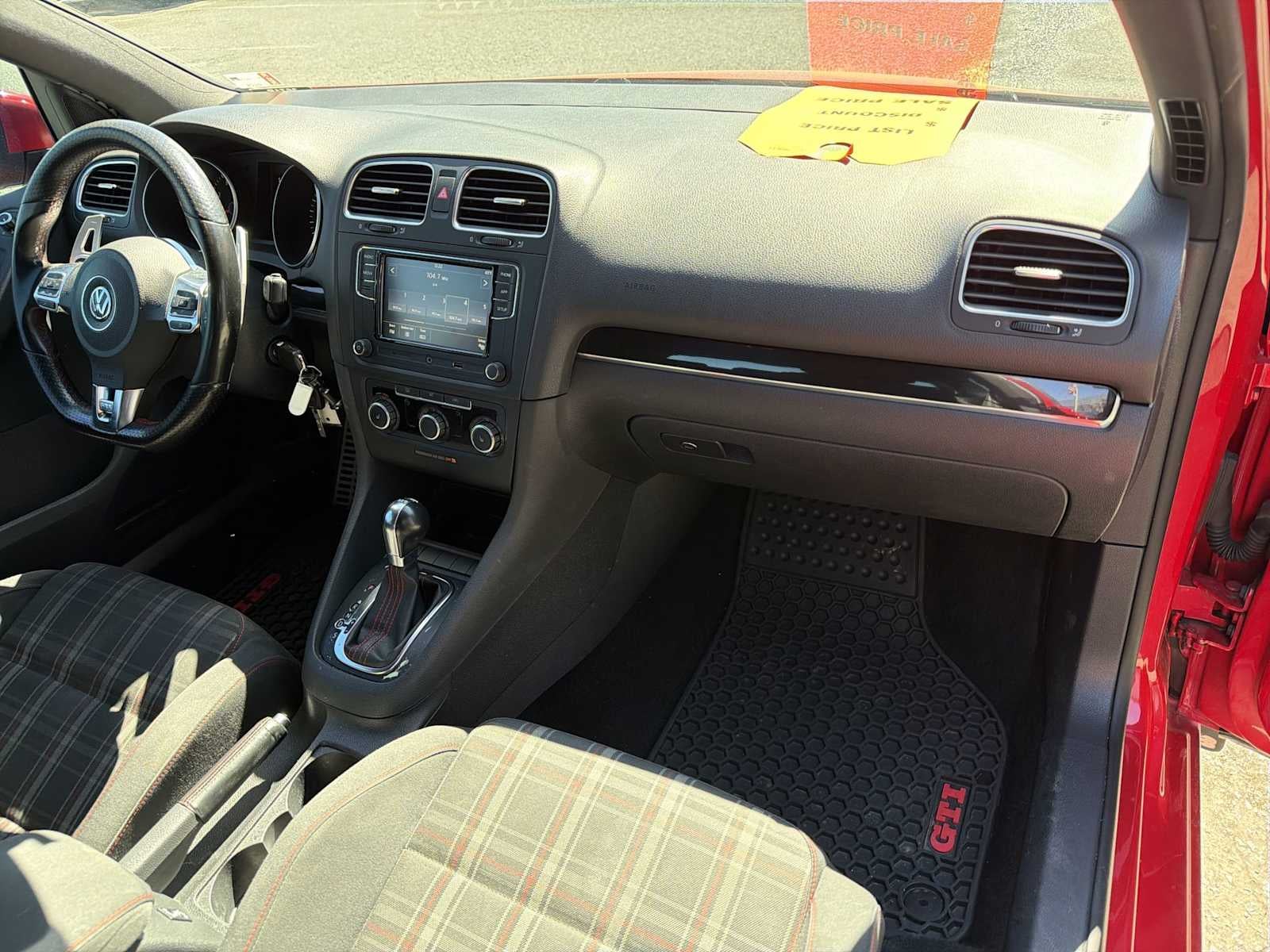 2010 Volkswagen GTI 2dr HB DSG PZEV